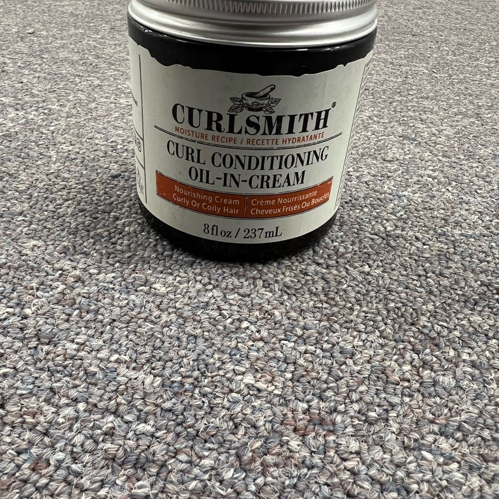 Curlsmith Curl Conditioning Oil-In-Cream — White & Black